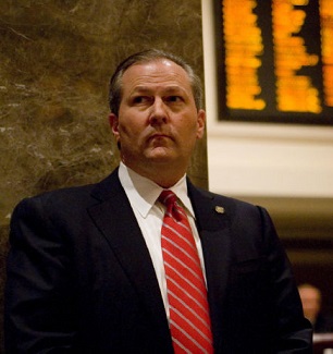 Law Firm that Exposed Mike Hubbard in Memo Will Sue Obama for US House