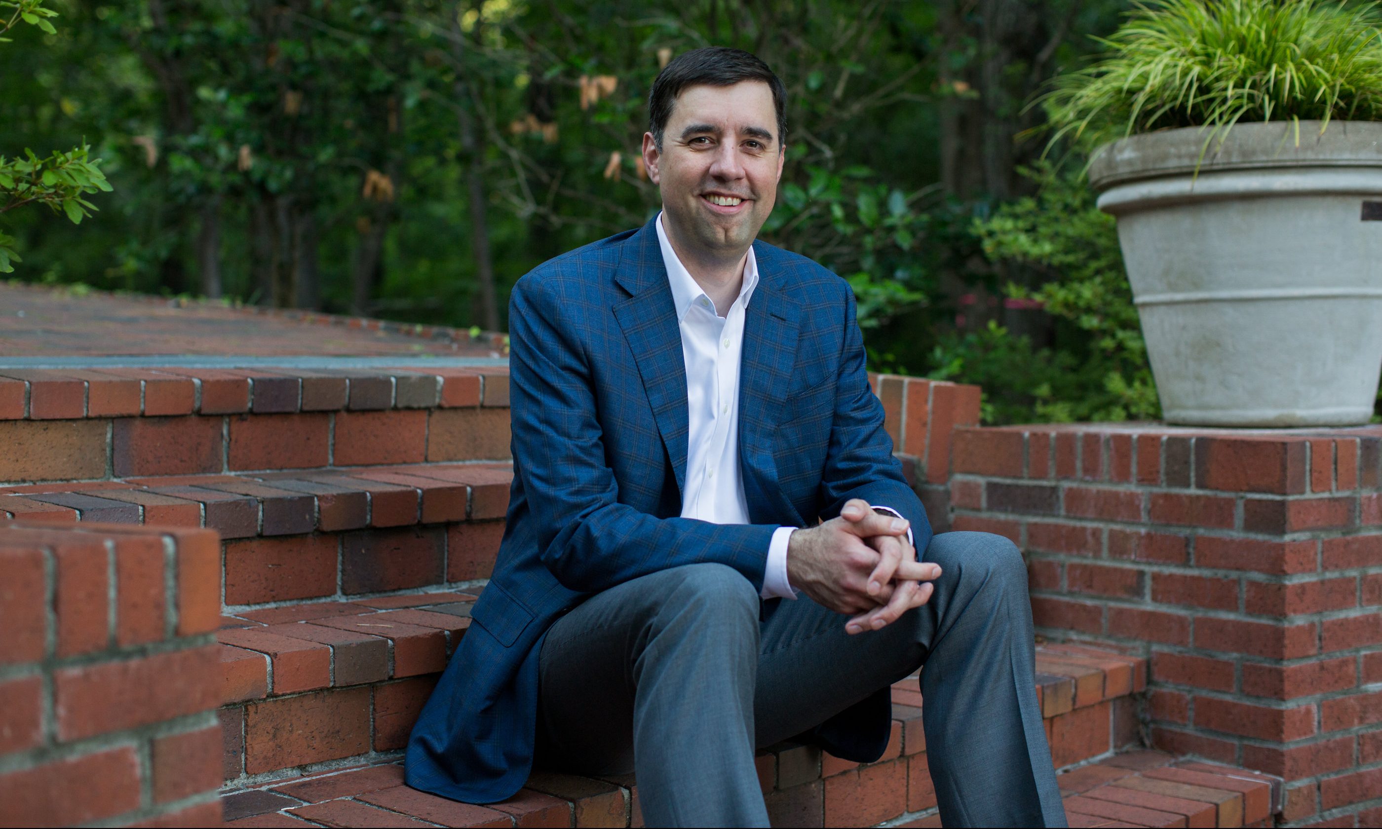 Jay Mitchell campaigns in St. Clair County