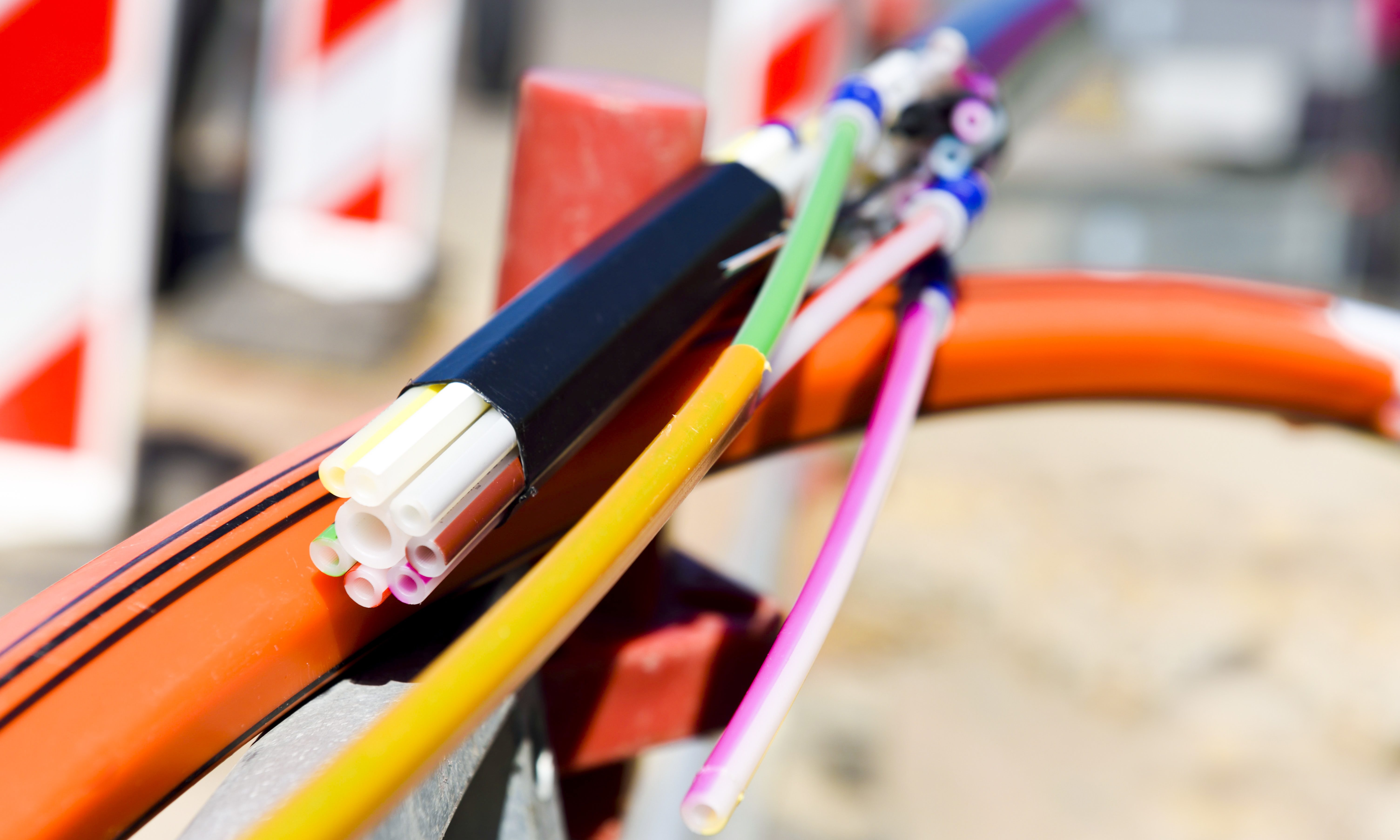 Ivey awards first broadband accessibility grants