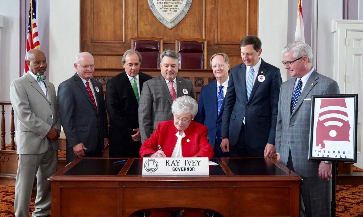 Ivey signs rural broadband initiative into law