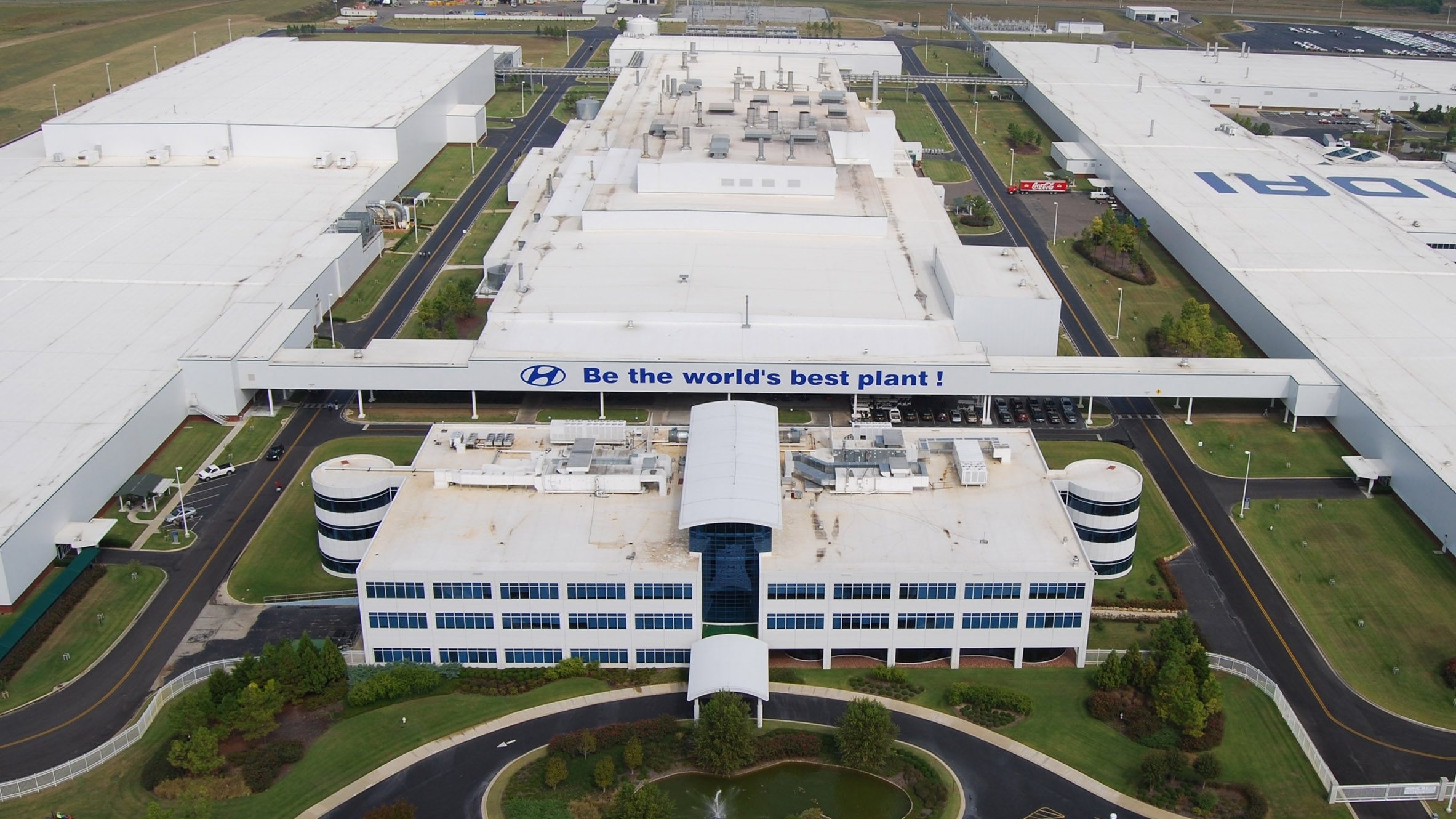 Economic stability vs. union promises: A critical choice for Hyundai workers