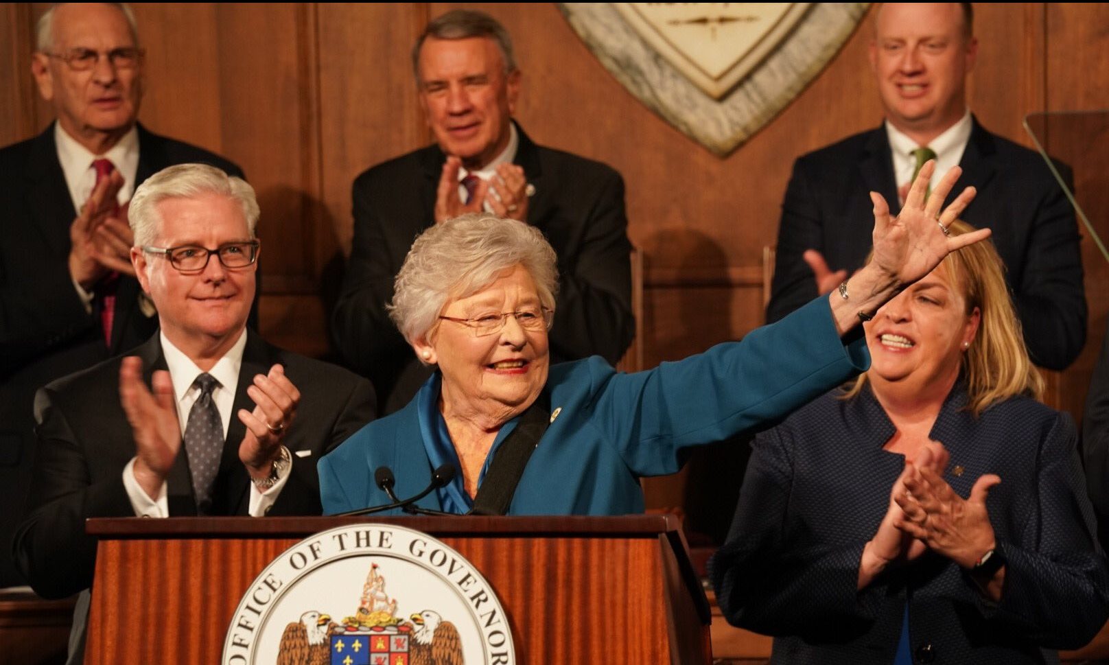 Ivey urges legislators to address prison system problems