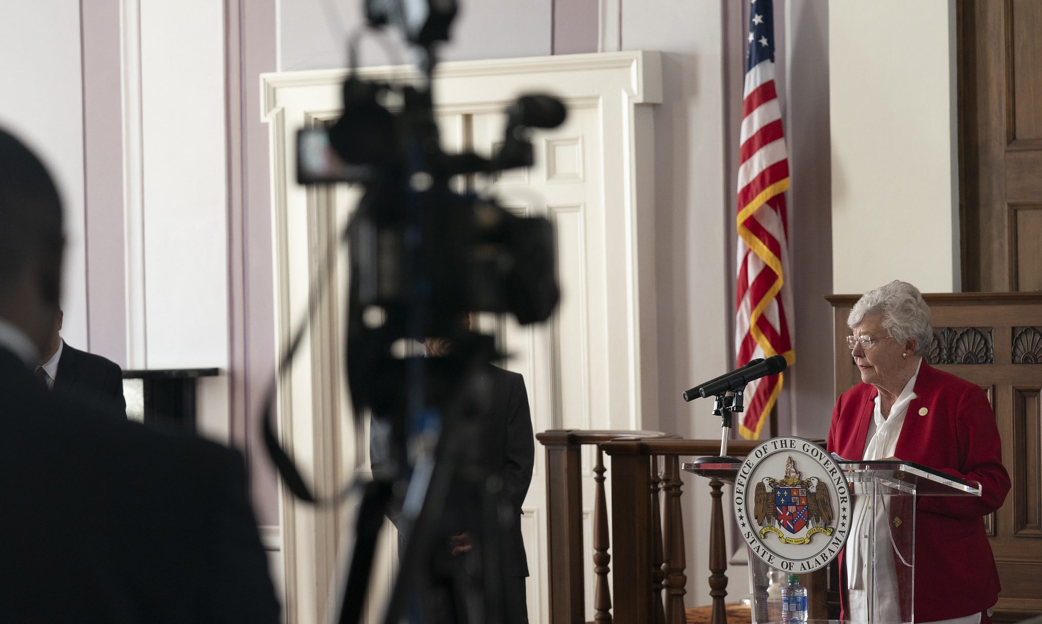 Governor: Alabama will lift parts of “stay-at-home” order Thursday
