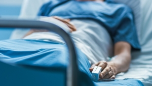 Gov. Ivey signs patient-visitation legislation into law