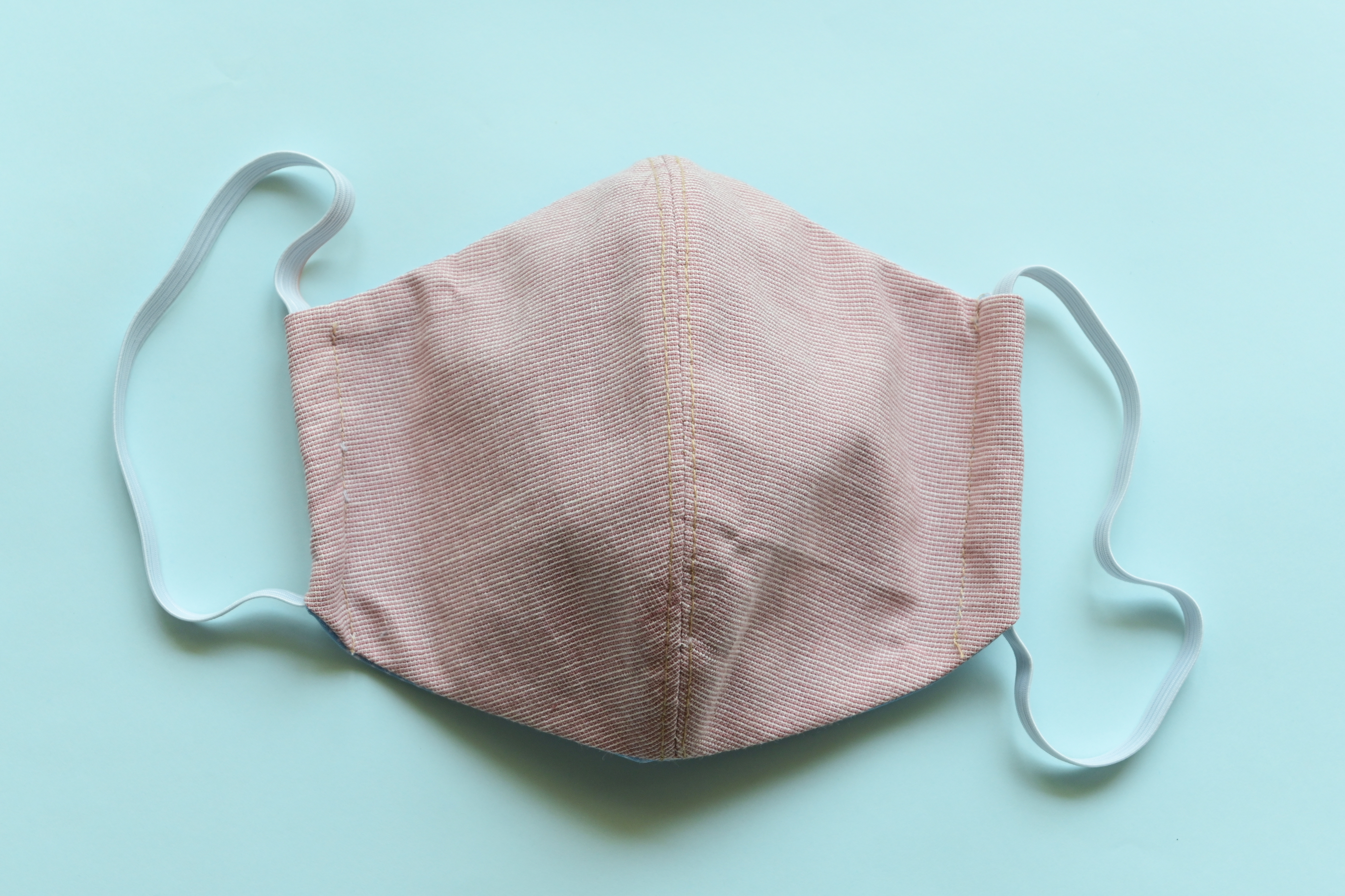 CDC recommends cloth masks to prevent spread