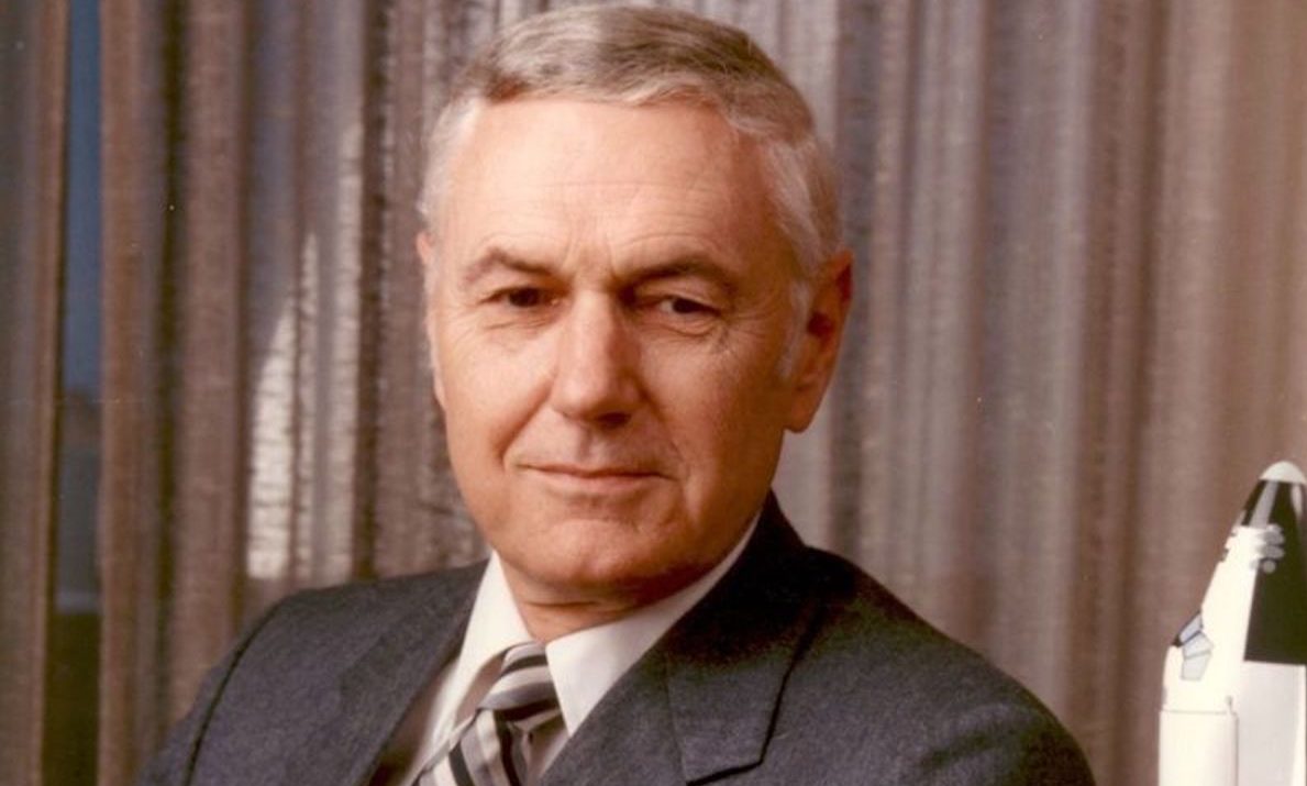 Former NASA Administrator James Beggs has died