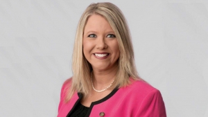 State Sen. April Weaver introduces bill to criminalize “interference with a first responder”