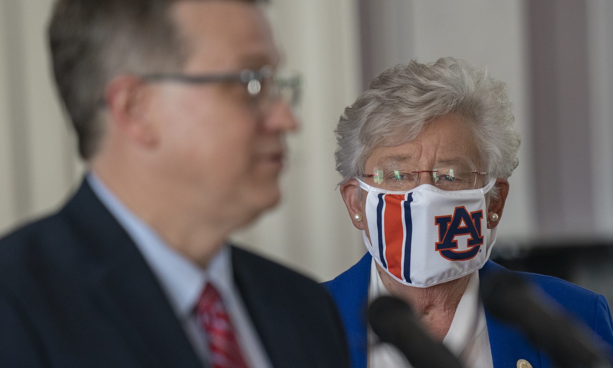 Judge dismisses lawsuit against statewide face mask order