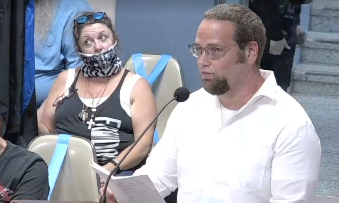 Reluctantly in the spotlight, Huntsville man says police critics “not going to go away”
