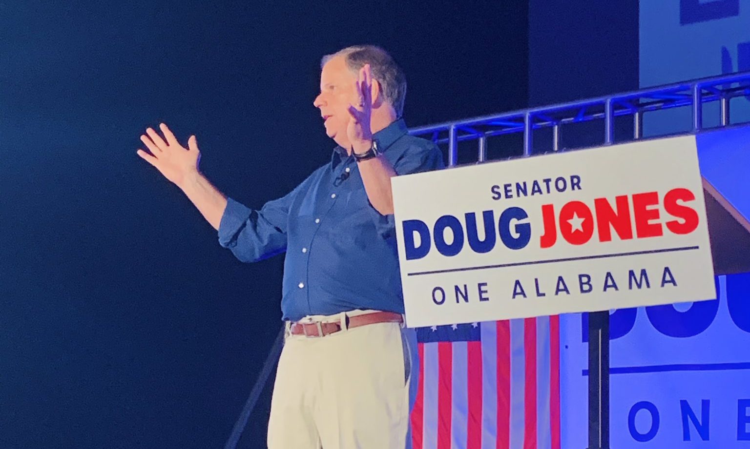 Doug Jones holds drive-in re-election rally in Leeds