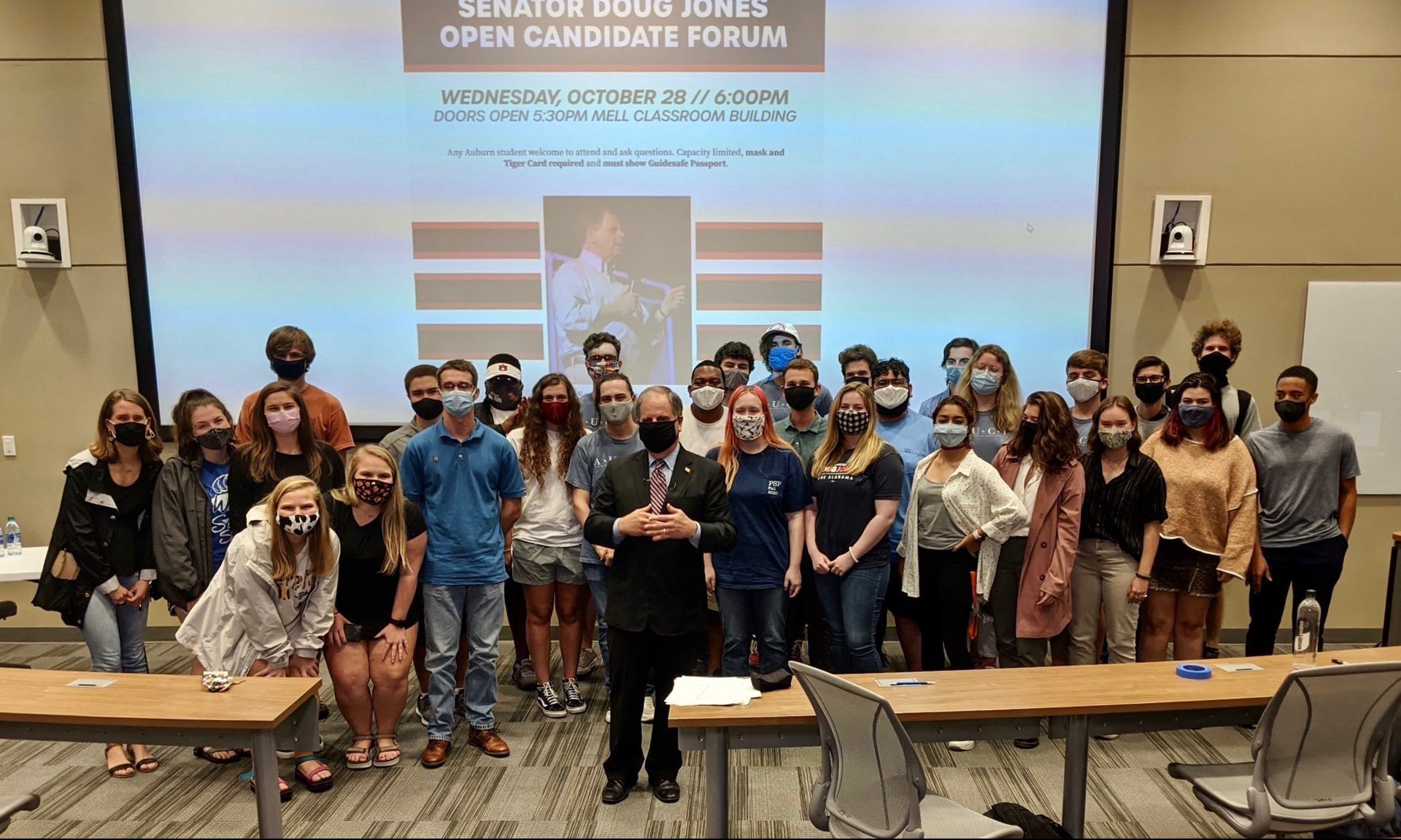 Sen. Doug Jones addresses Auburn students