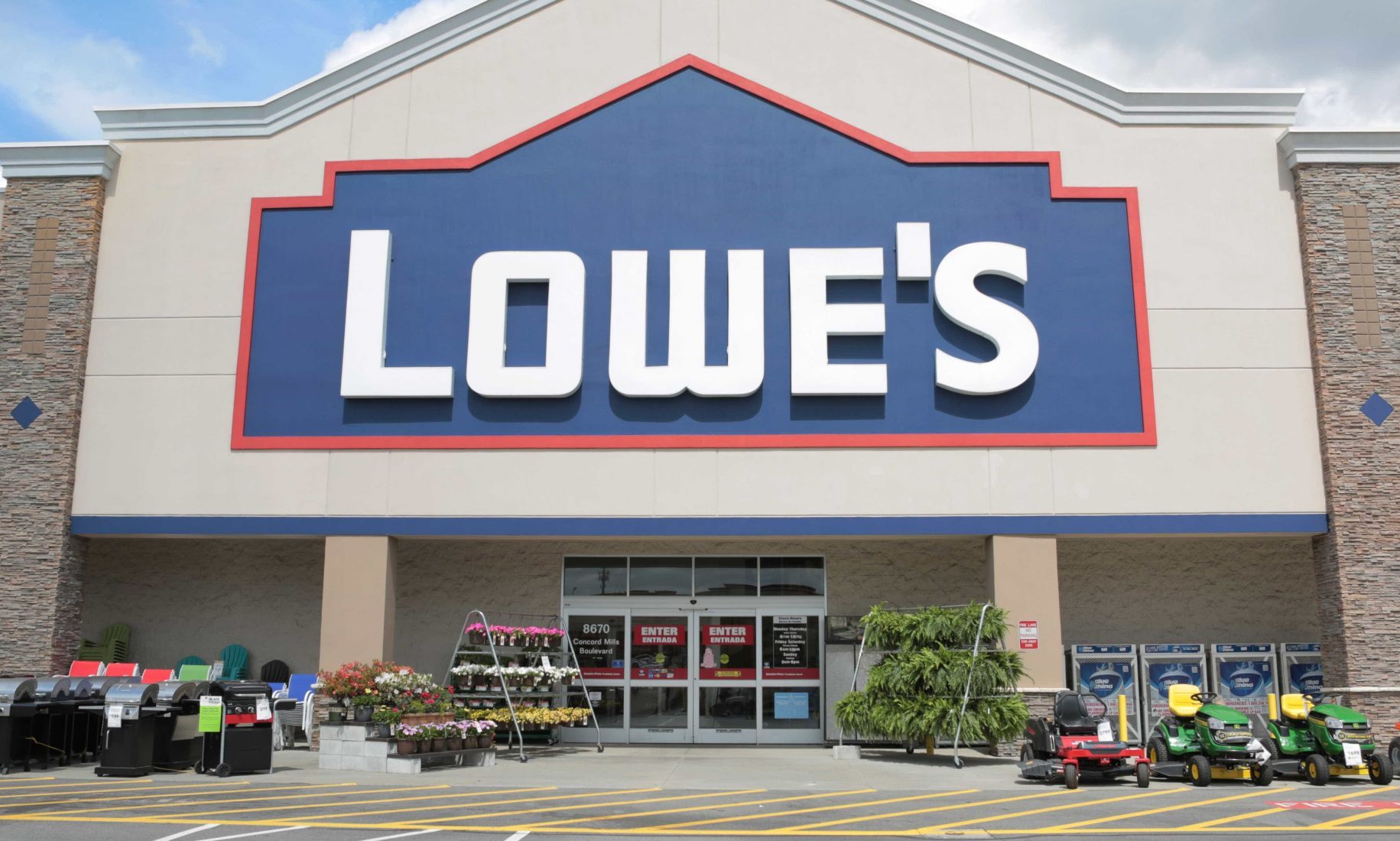 Lowe’s will locate distribution center in Bessemer