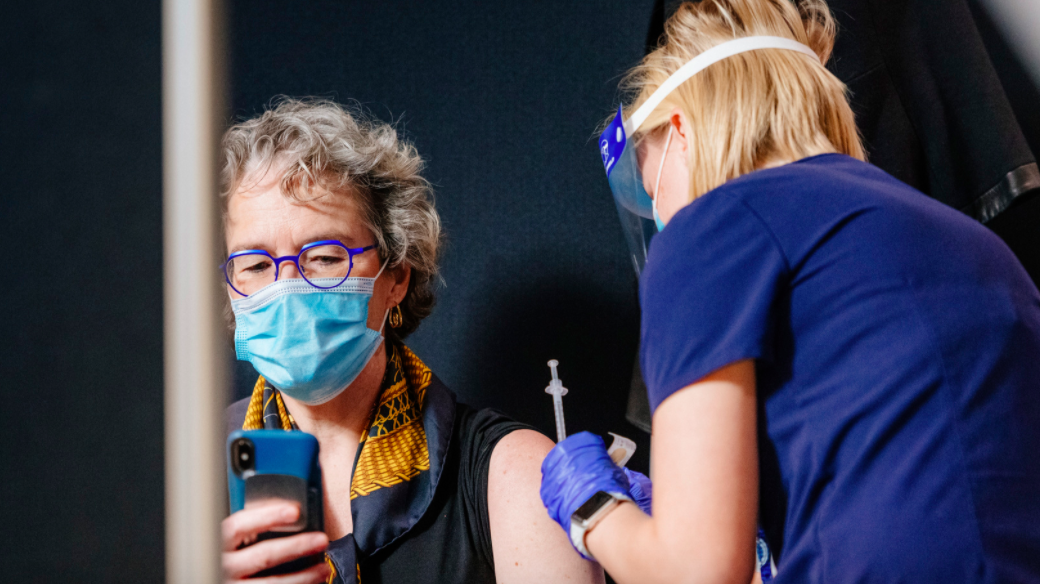 FDA fully approves Pfizer’s COVID-19 vaccine