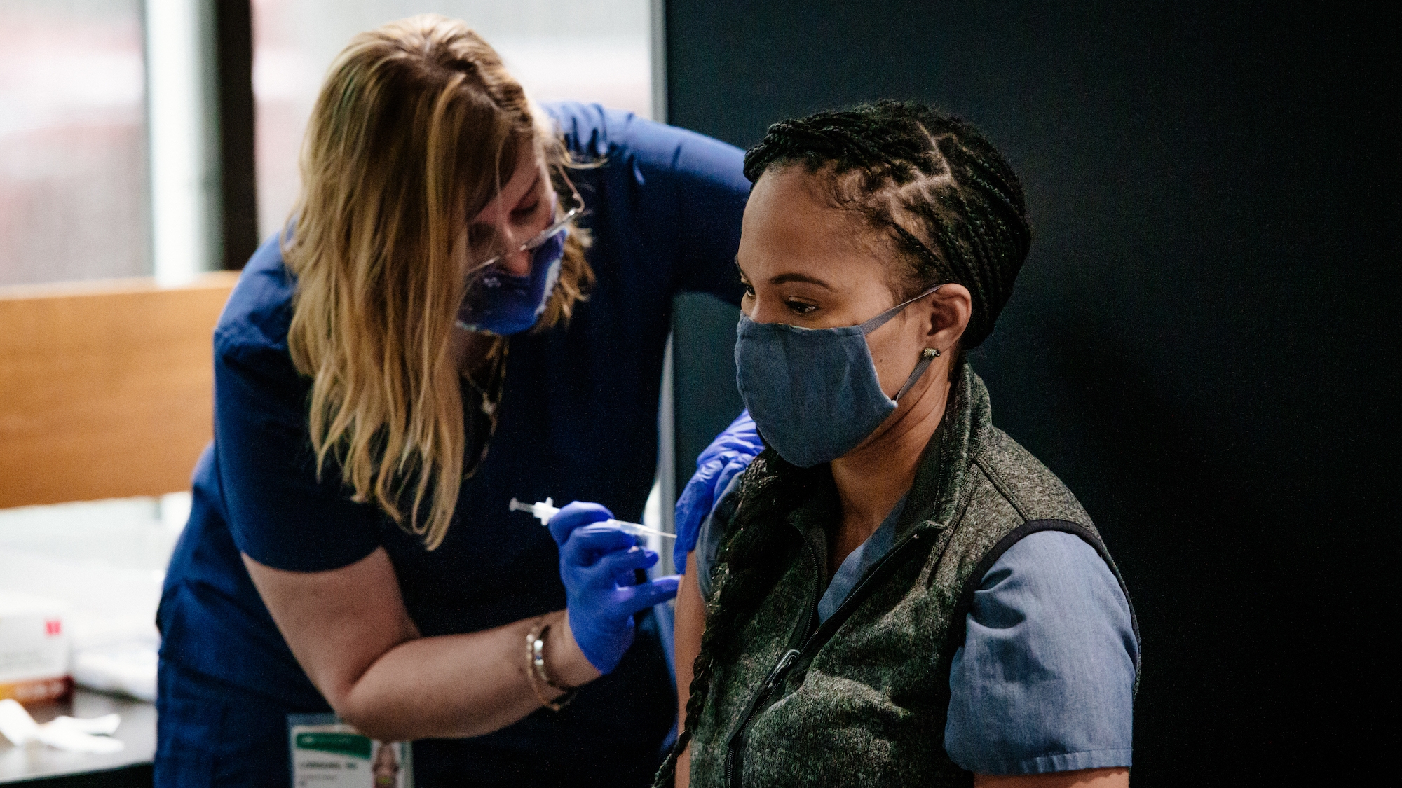 Ivey: No plans for government workers to knock on doors to promote vaccines