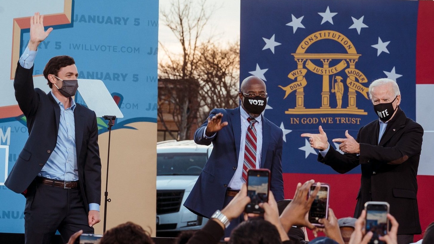Democrats win dual Georgia Senate runoffs, gaining control of the chamber