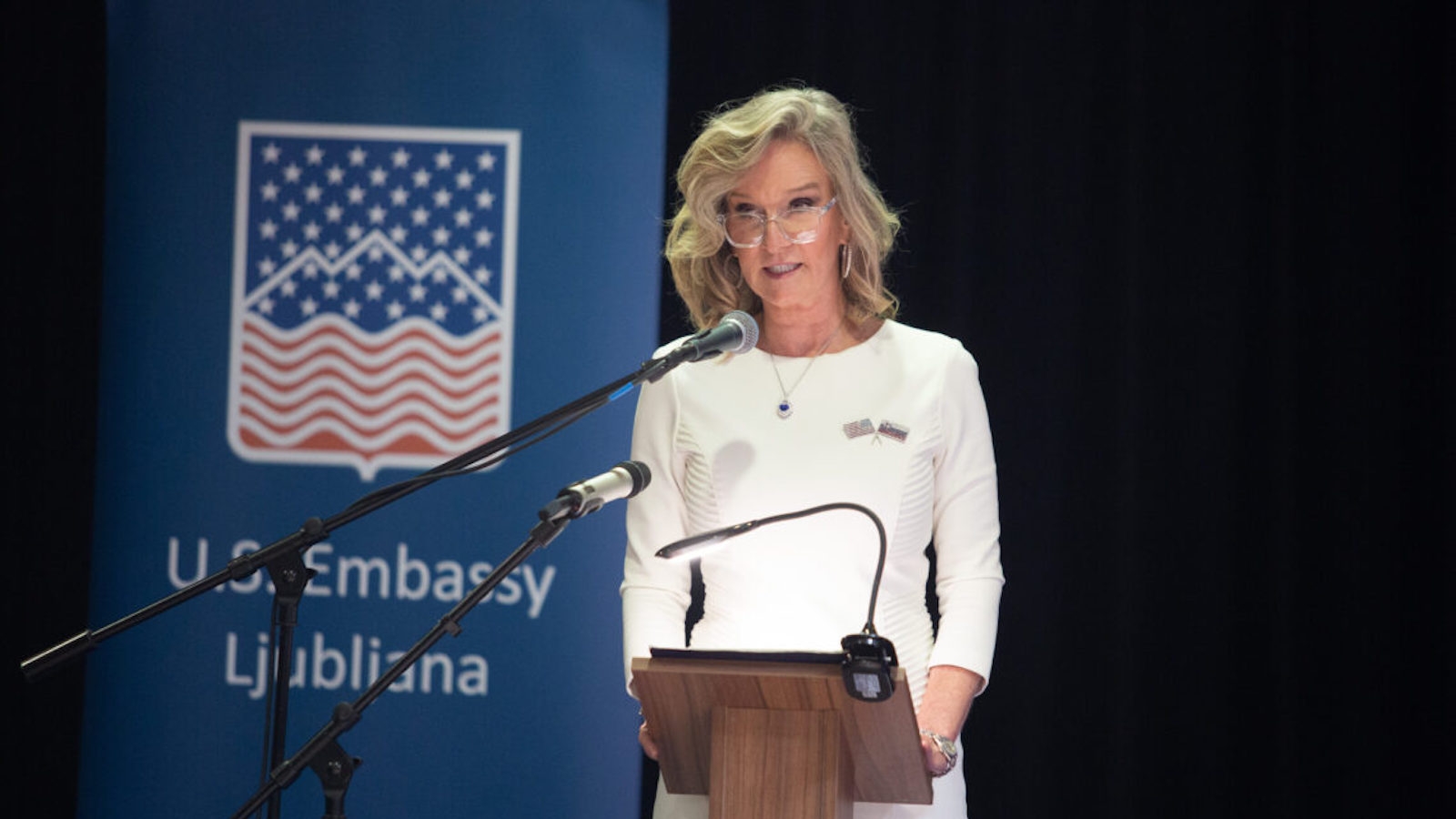 Former Ambassador Lynda Blanchard appears poised for Senate run