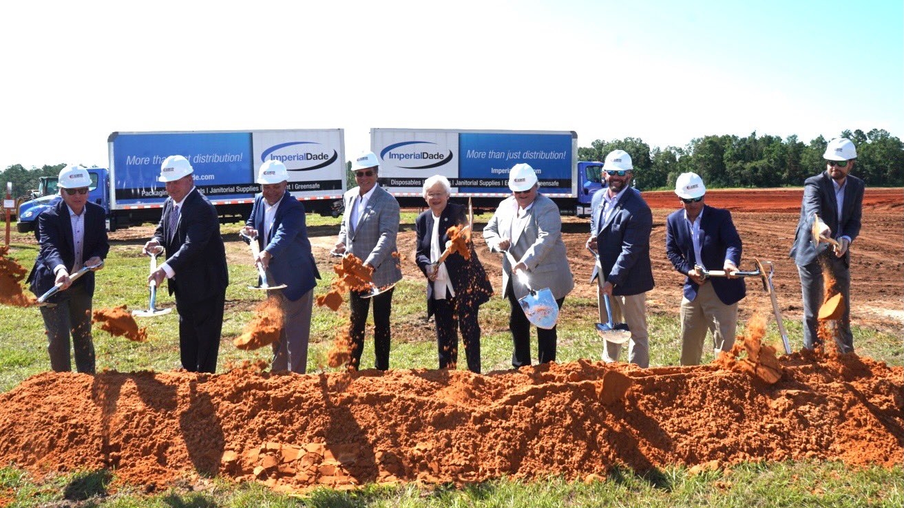 Ivey attends groundbreaking for new logistics hub in Baldwin County