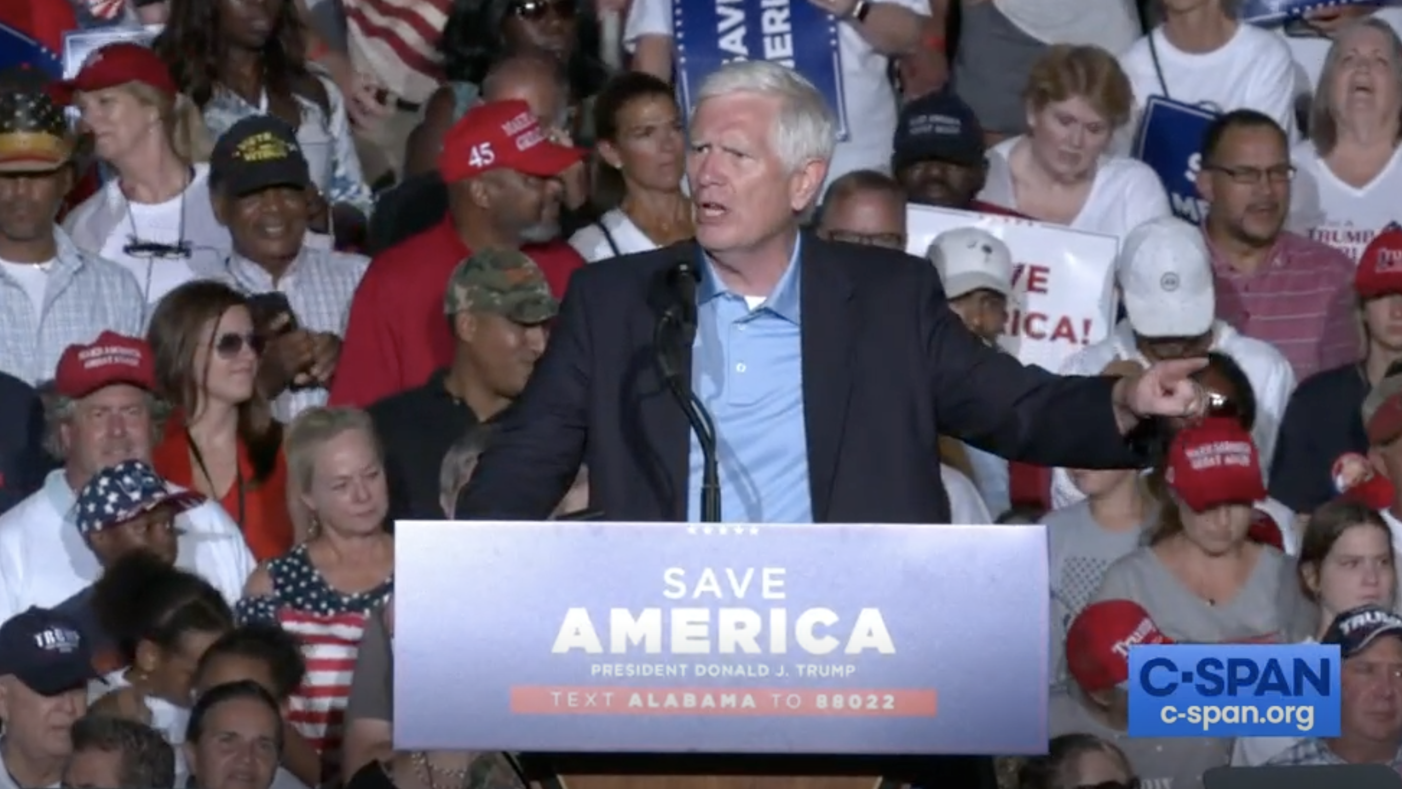 Brooks booed at Cullman Trump rally