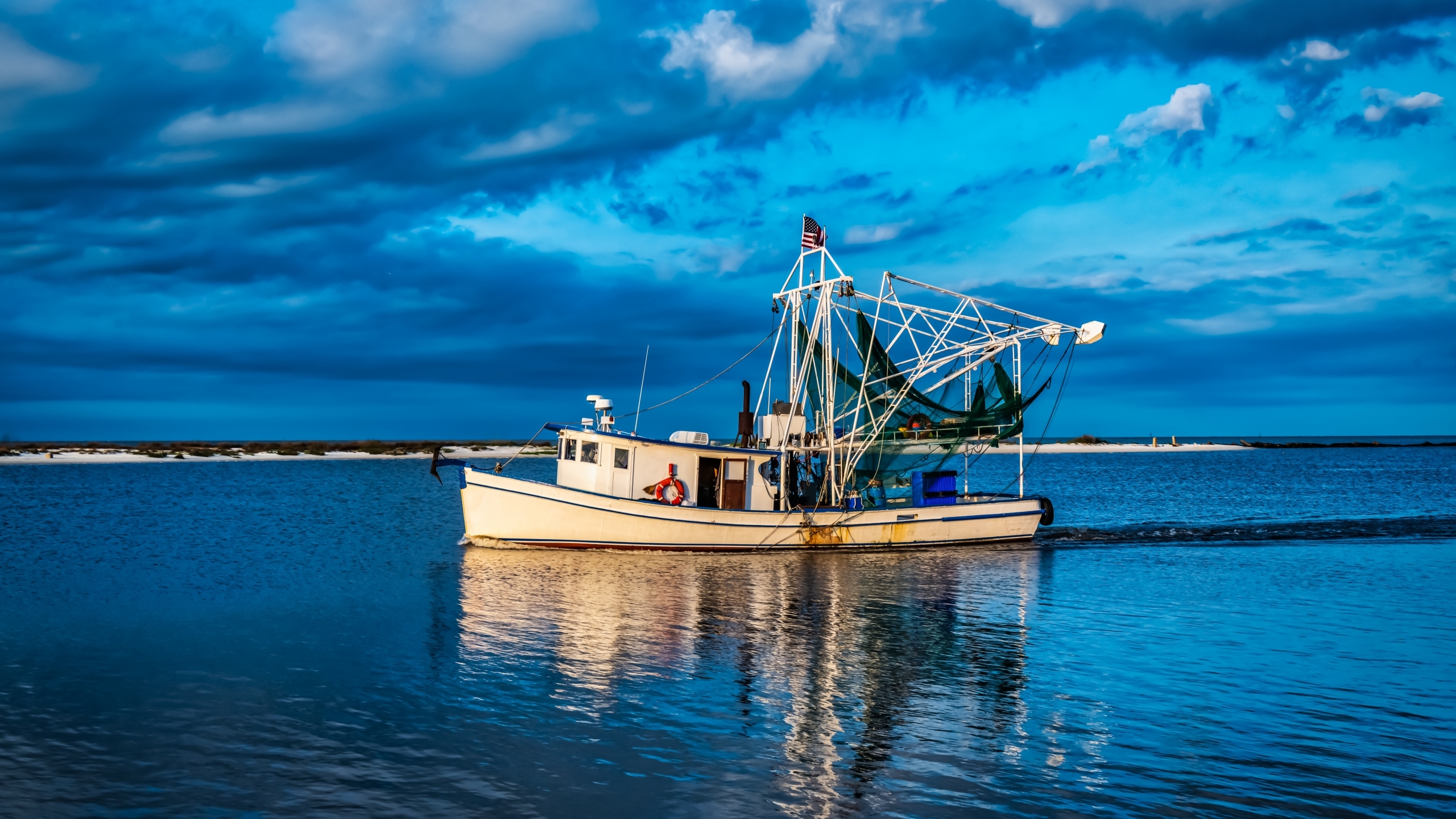 House committee advances expansion to seafood labeling regulations
