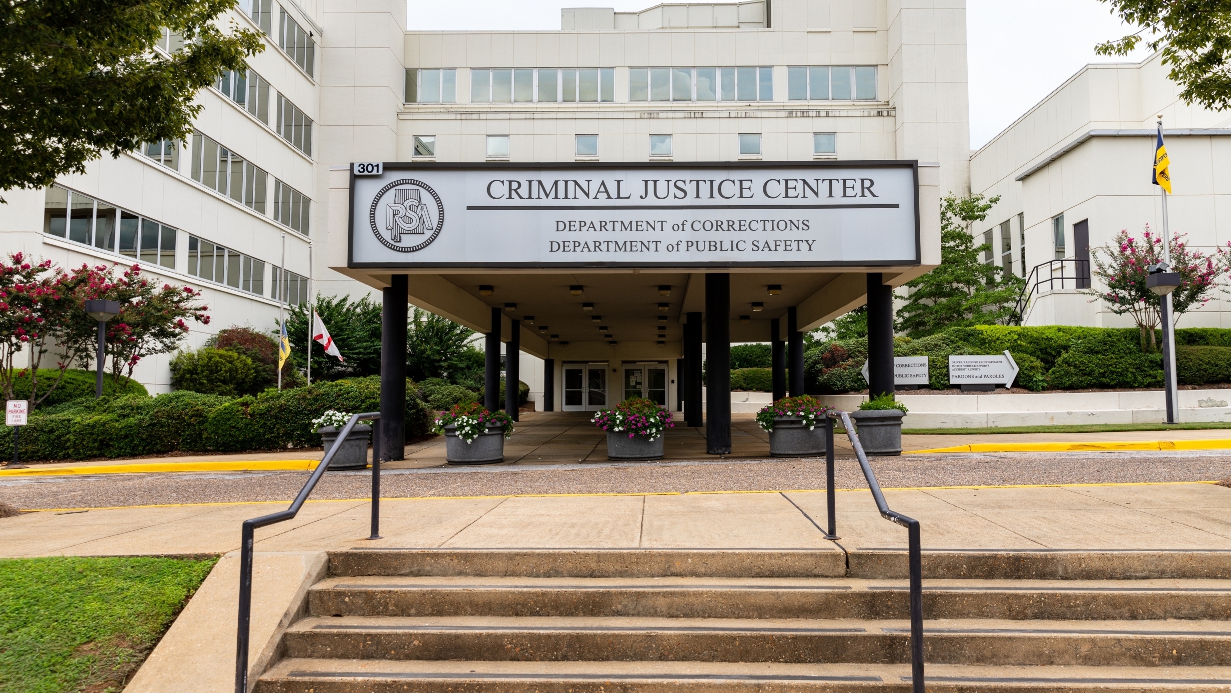 Alabama’s prison system sees one of the deadliest weeks in recent memory