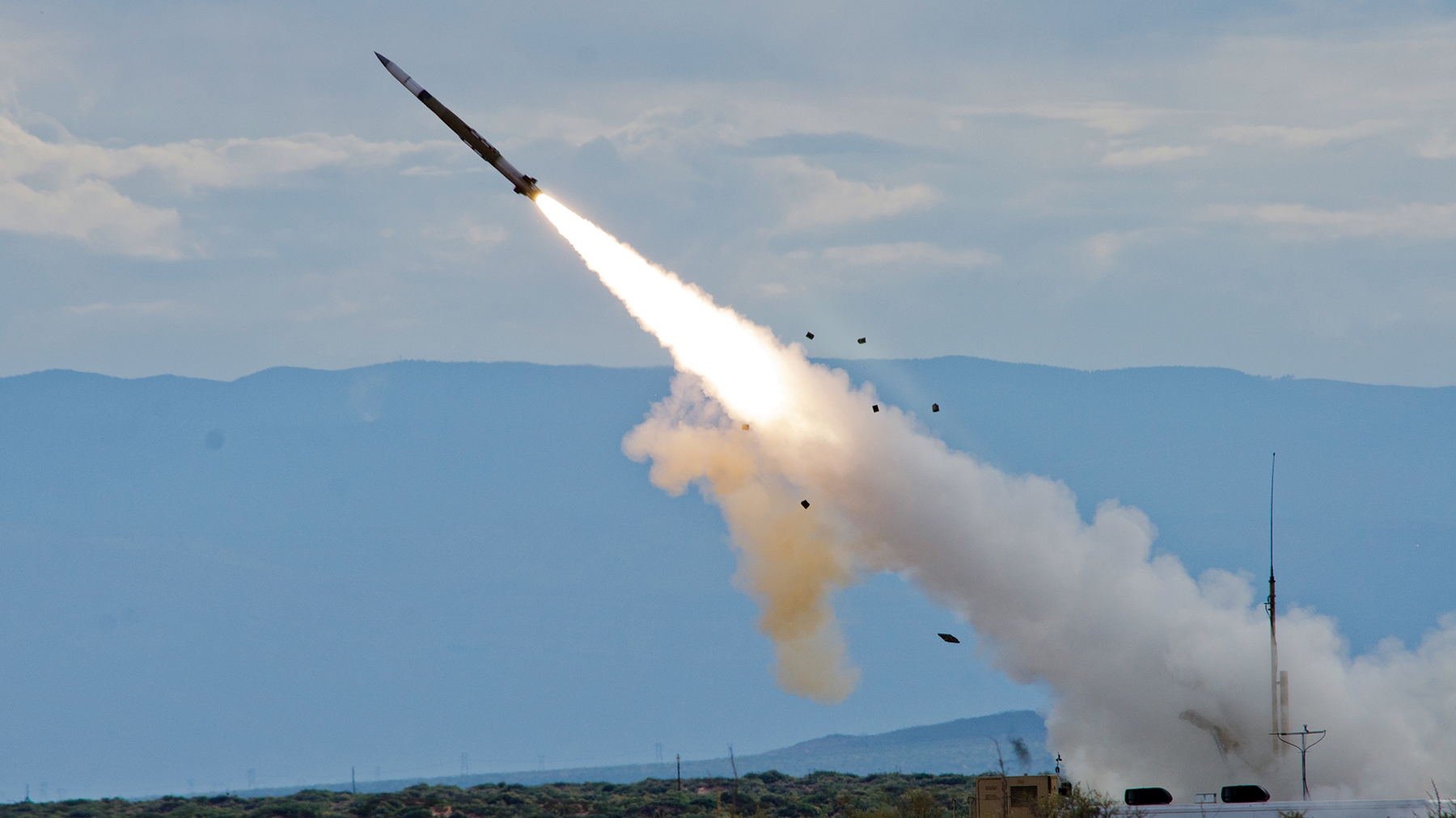 Boeing gets $1.1 billion contract to continue seeker production in Huntsville