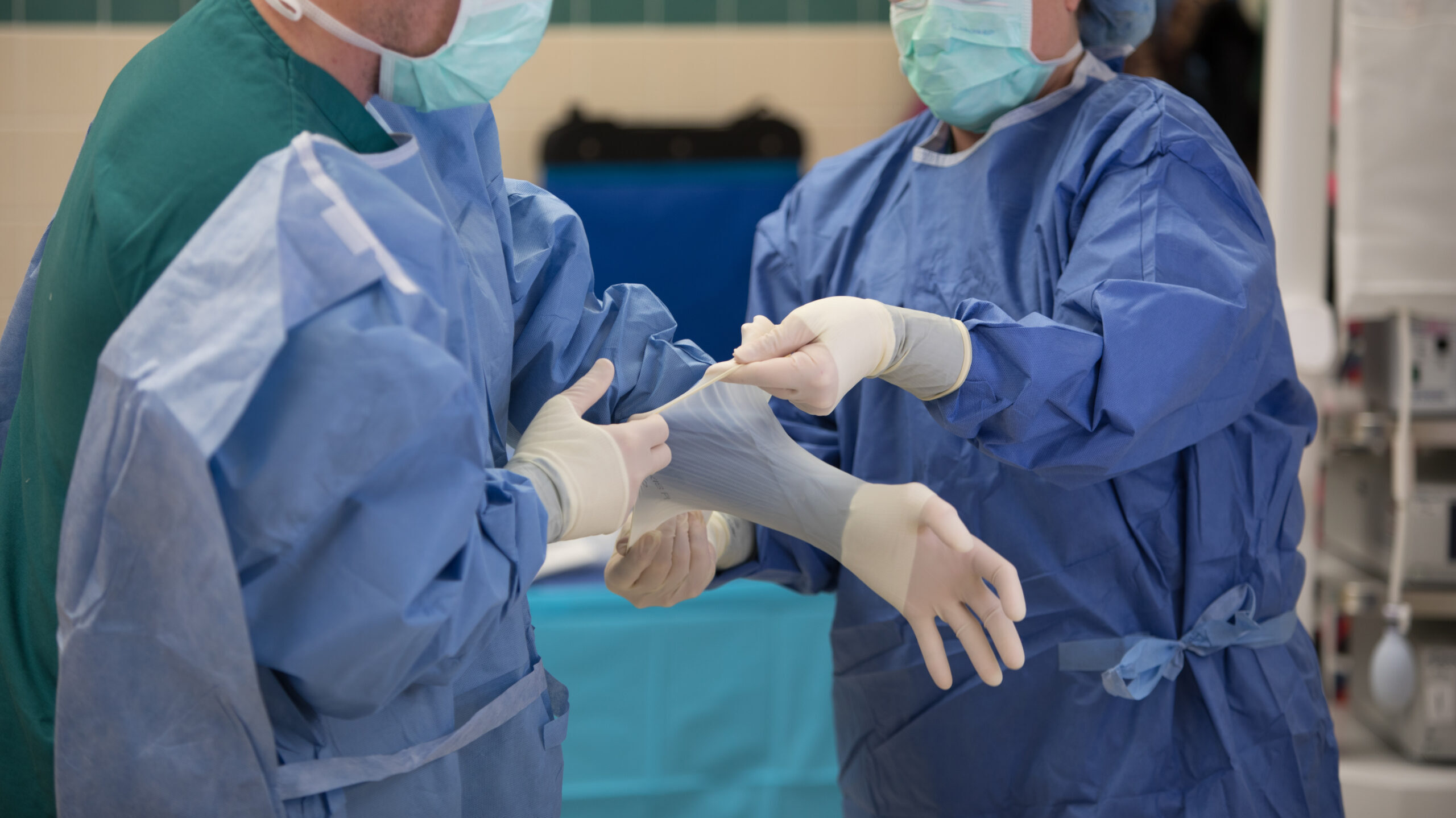 Alabama hospitals, schools react as COVID surges