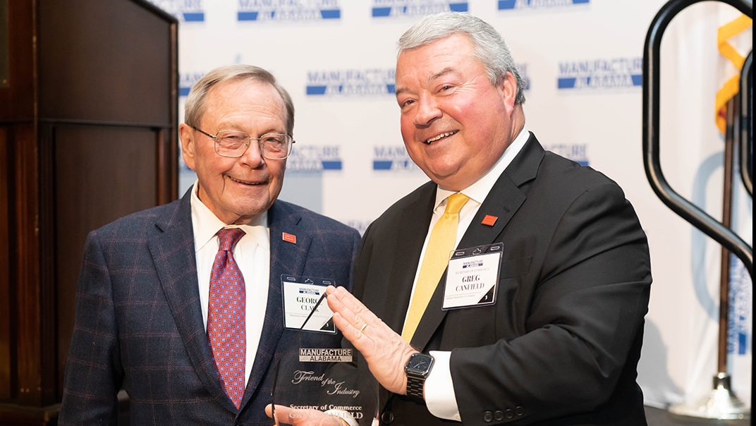 Manufacture Alabama recognizes Secretary Greg Canfield with “Friend Of The Industry” award