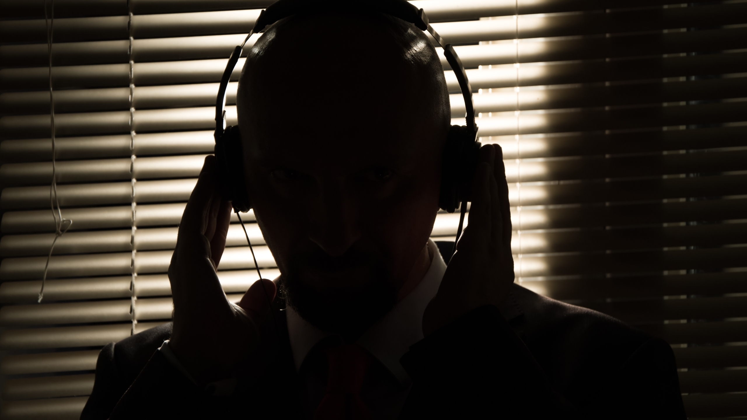 Senate Judiciary Committee passes wiretapping bill