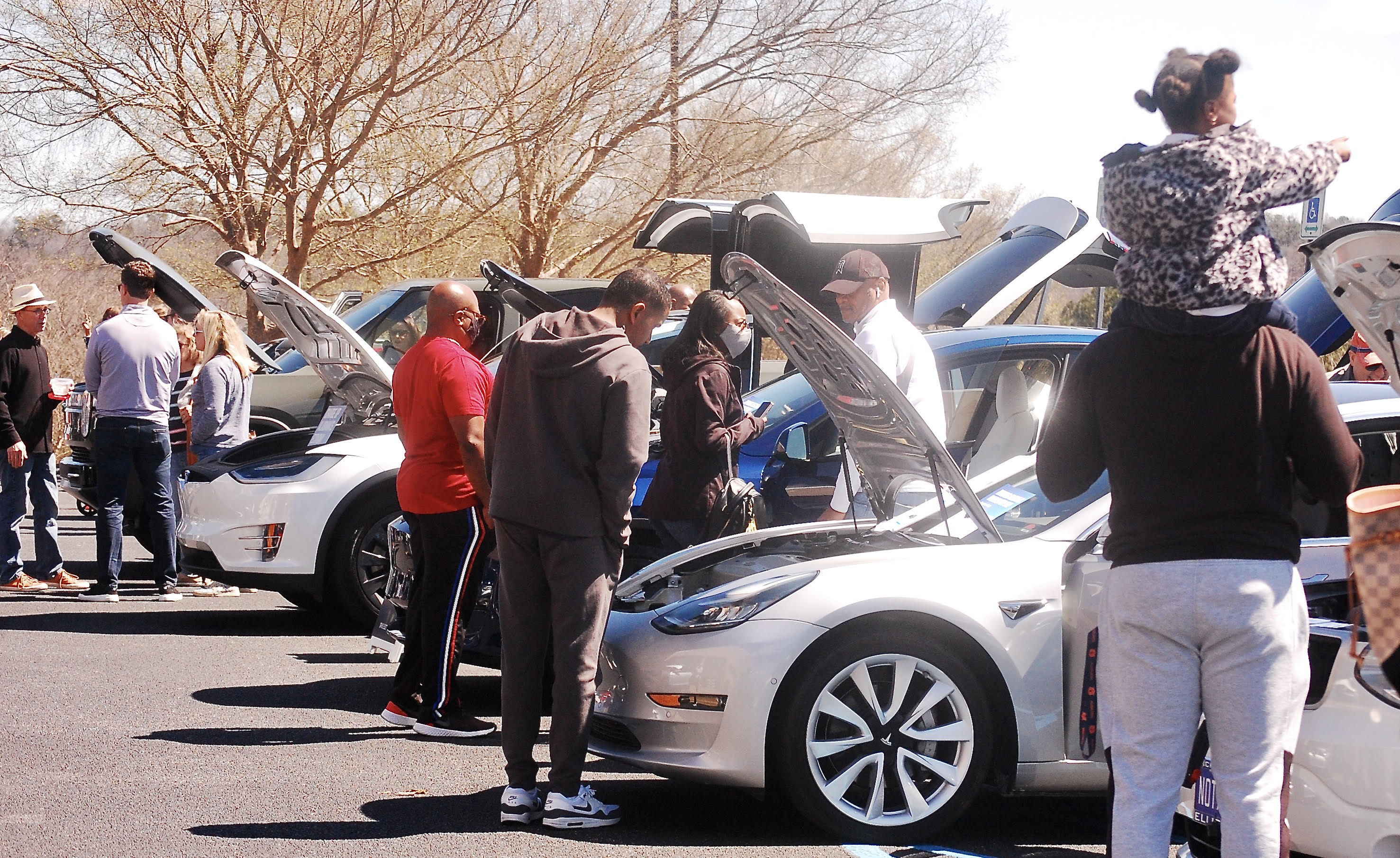 Drive Electric Alabama sponsors Earth Day EVent designed to increase EV awareness