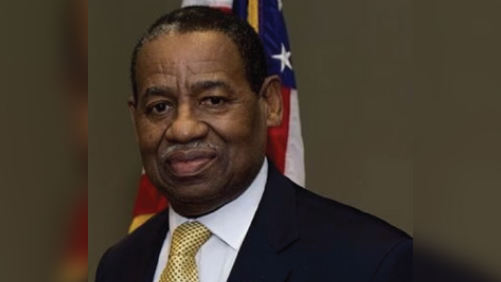 Rep. Plump, facing federal charges, agrees to resign from House