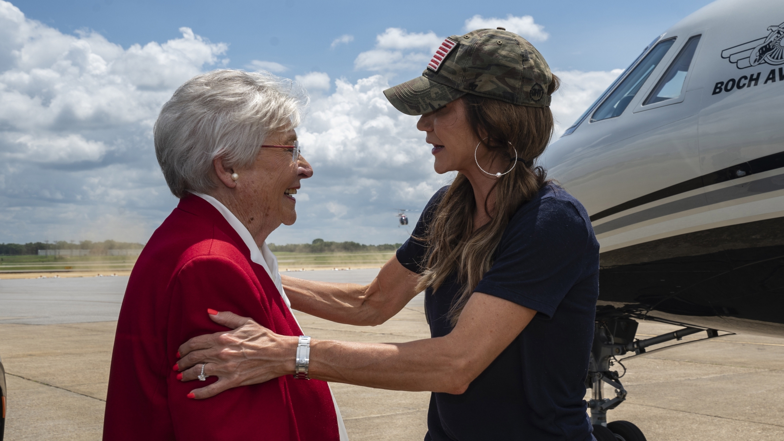 Gov. Ivey welcomes Gov. Noem to Alabama