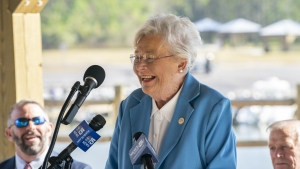 Ivey signs four executive orders aimed at reaching education goals