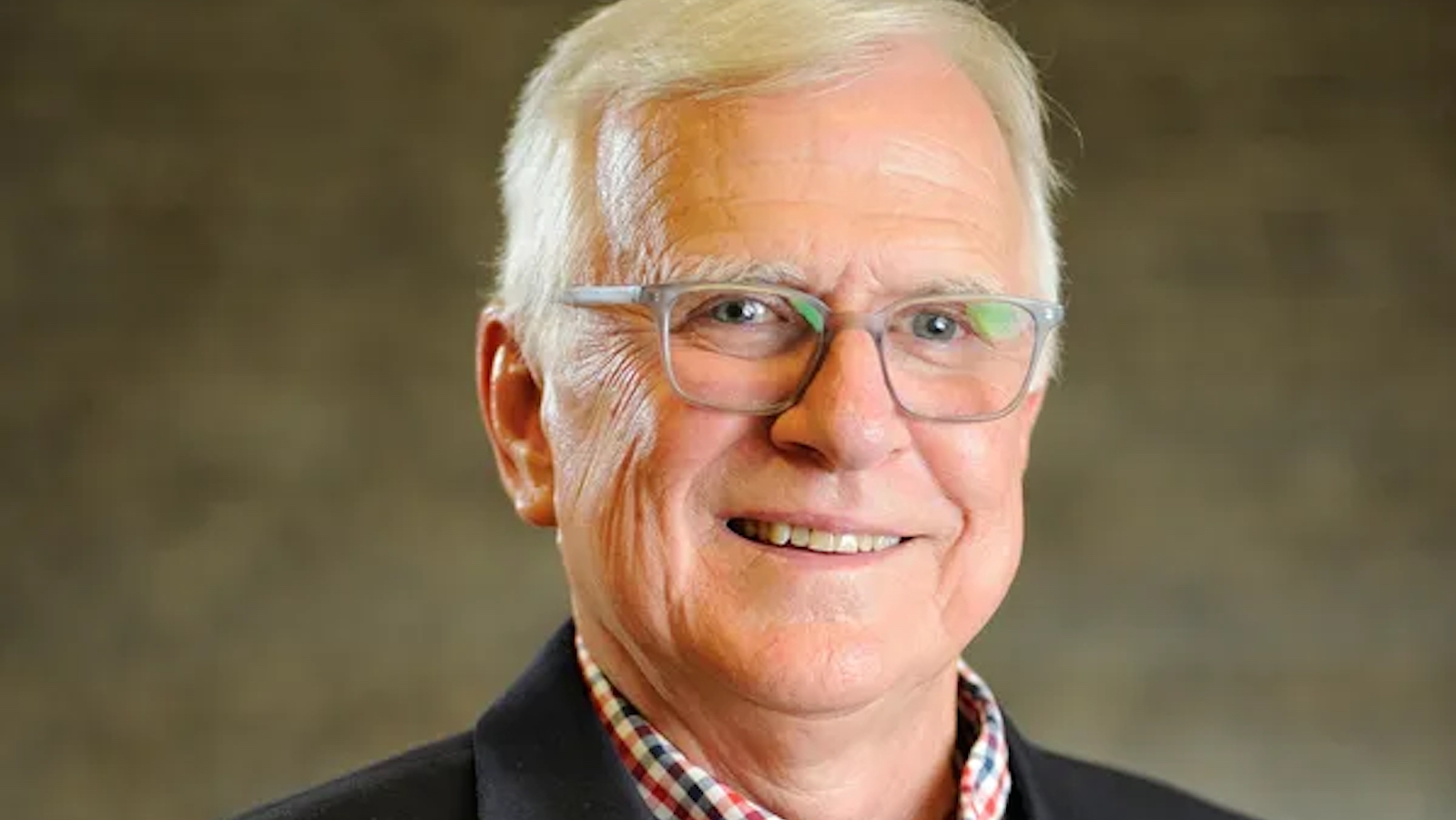 Bill Lamb brings background in accounting, civil service to Montgomery