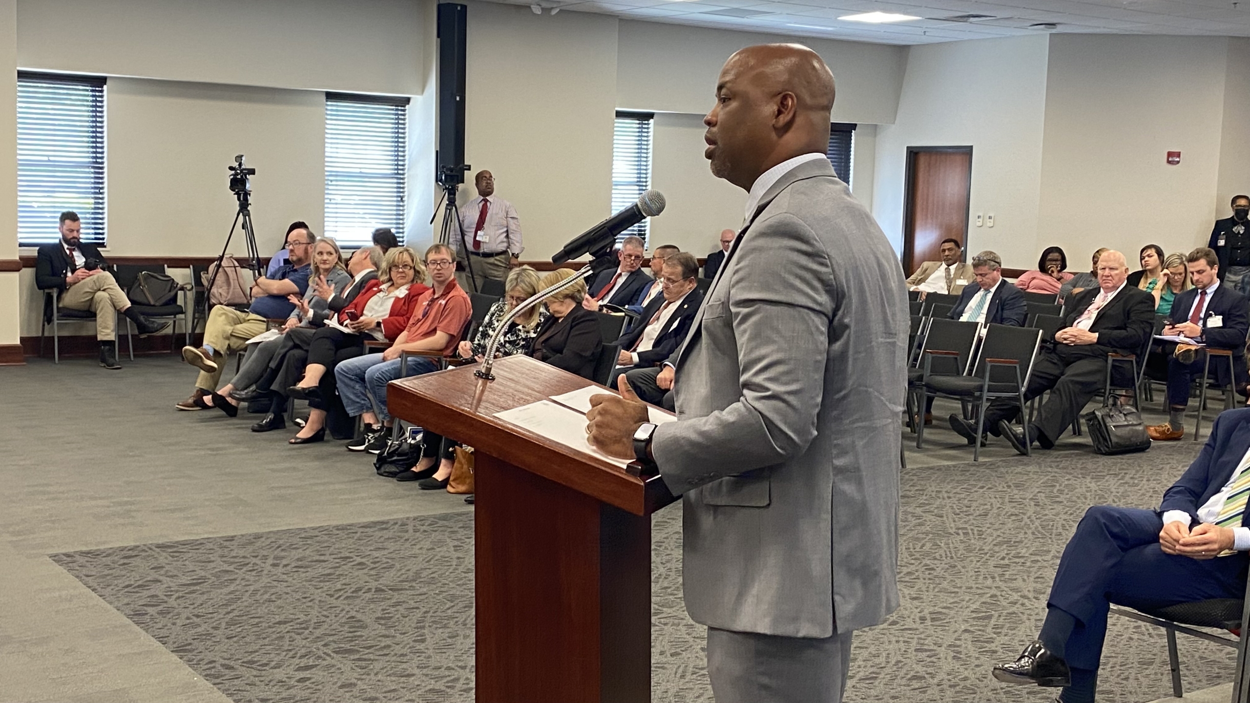 Bill to prohibit guns on school grounds sent to subcommittee