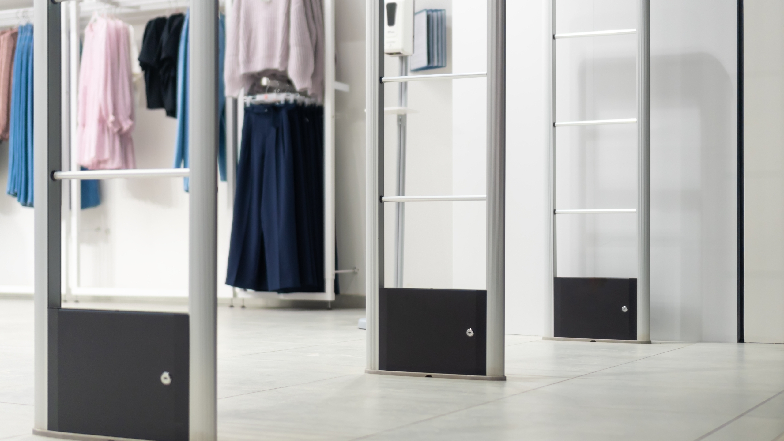 Bill targeting shoplifting passes Senate Judiciary committee