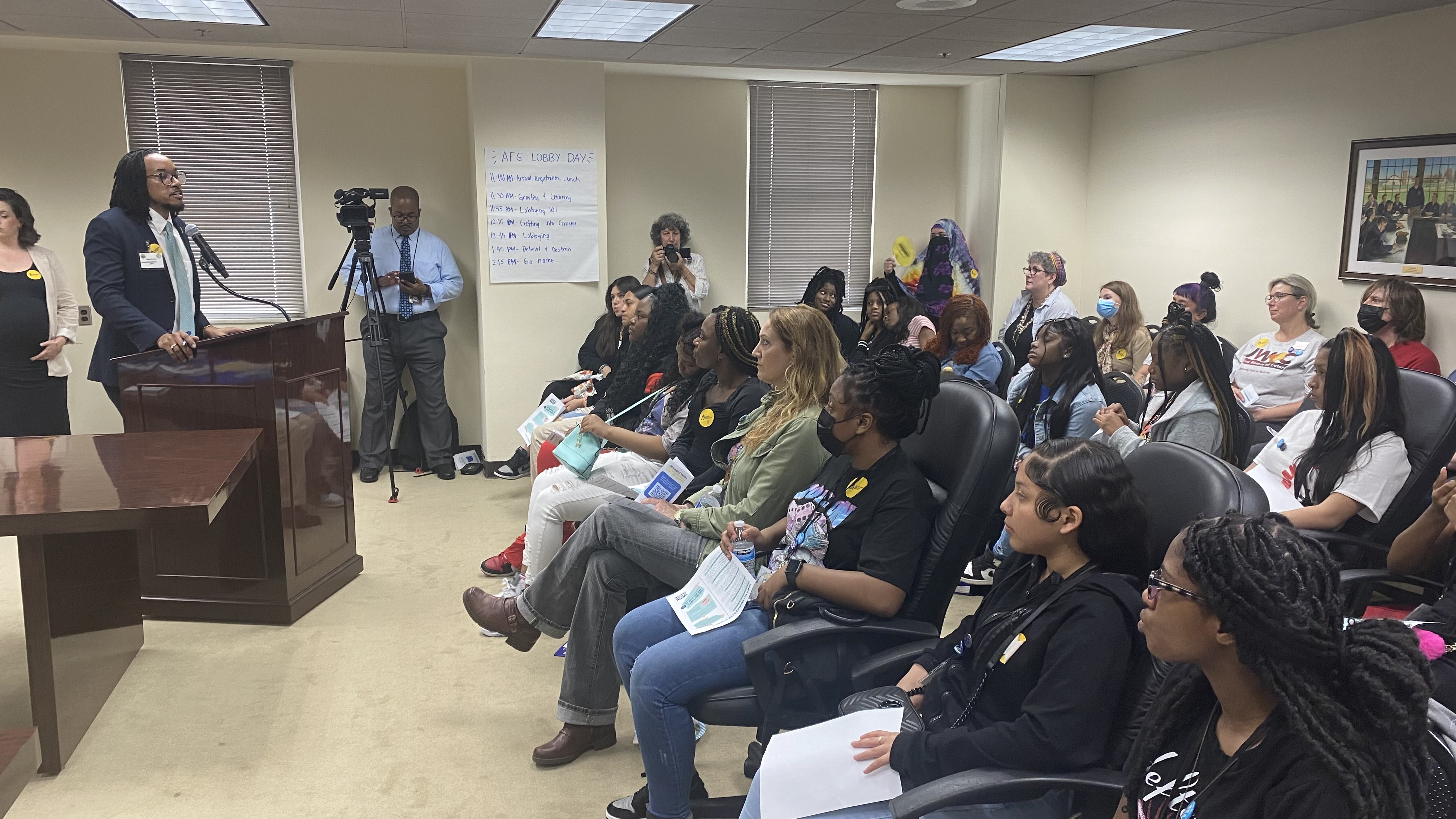 Advocates gather to lobby for parole oversight bill