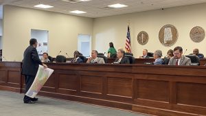 Pringle defends bill at hostile committee hearing
