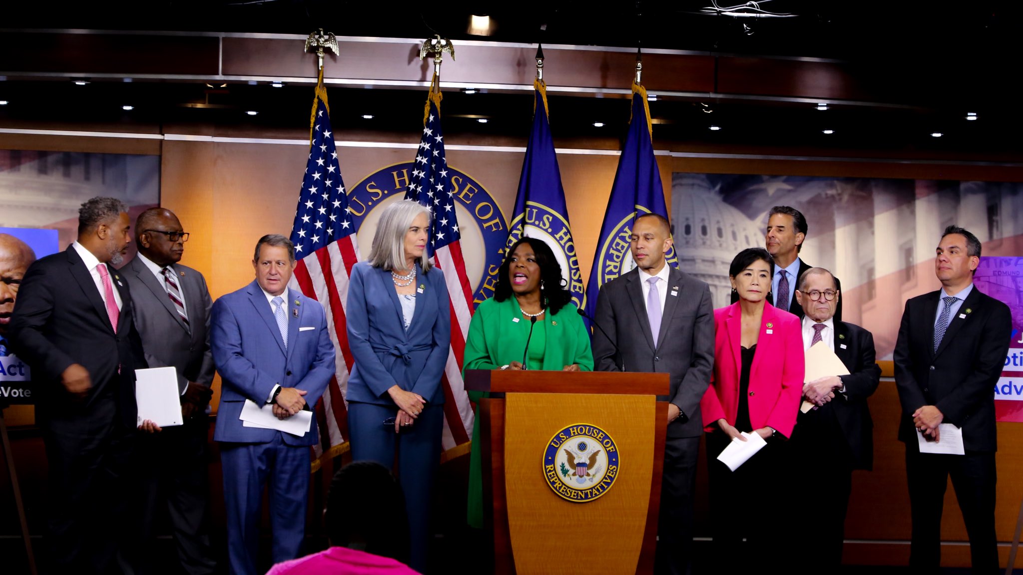 Sewell, Democrats introduce John R. Lewis Voting Rights Advancement Act