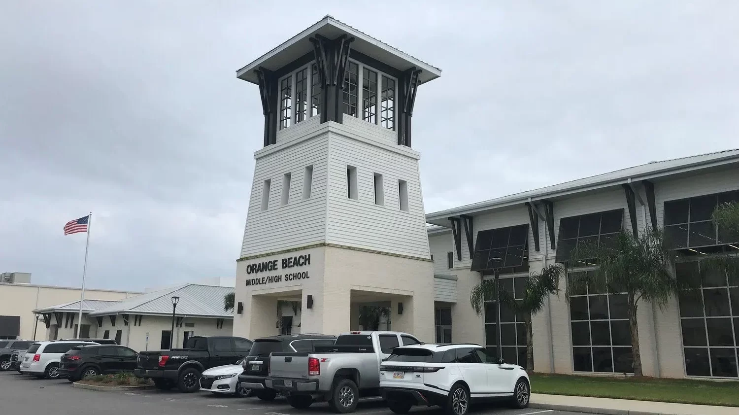 Right-wing media prompts Orange Beach schools to review library books