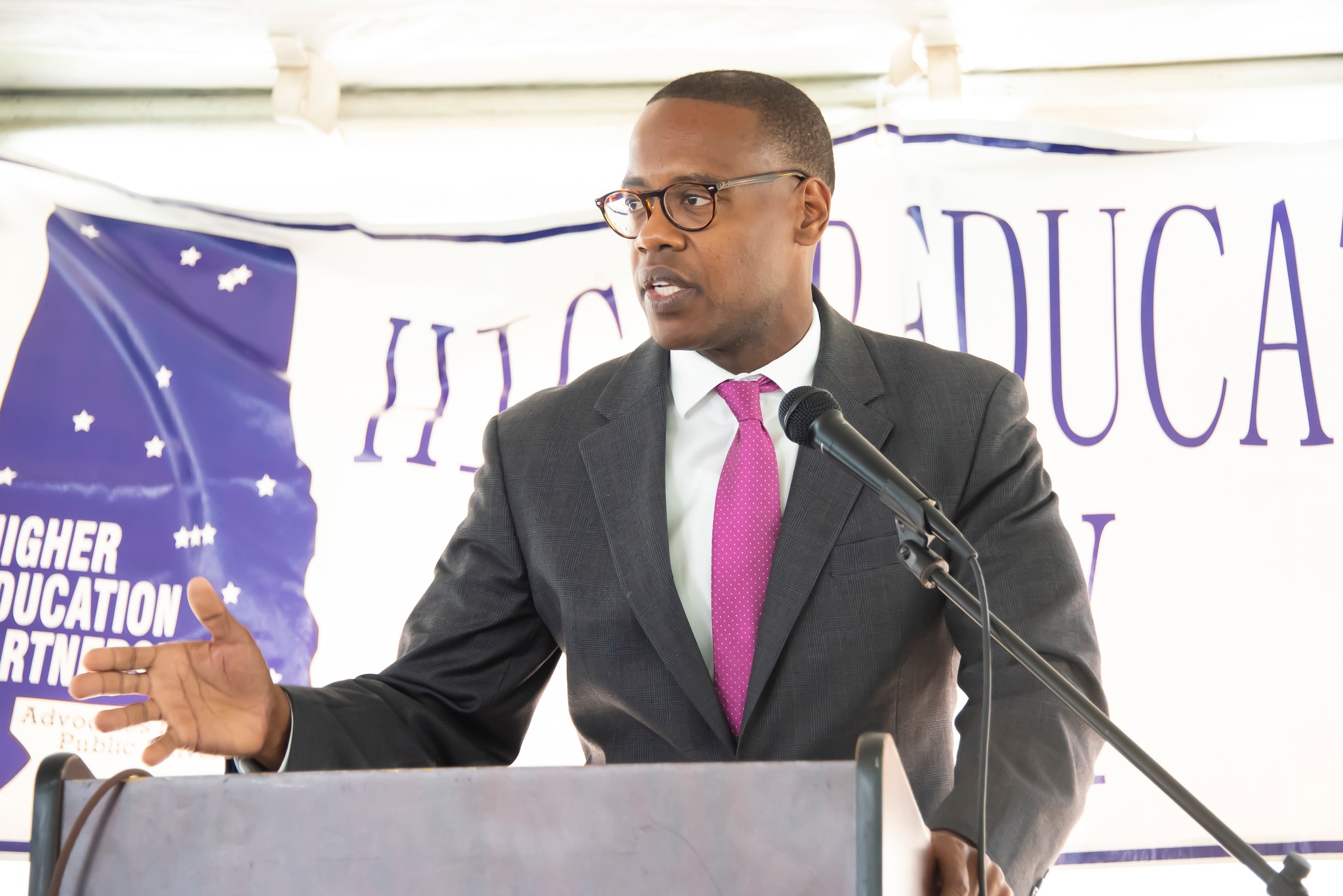 We could all use a break from this awful, terrible, no good session