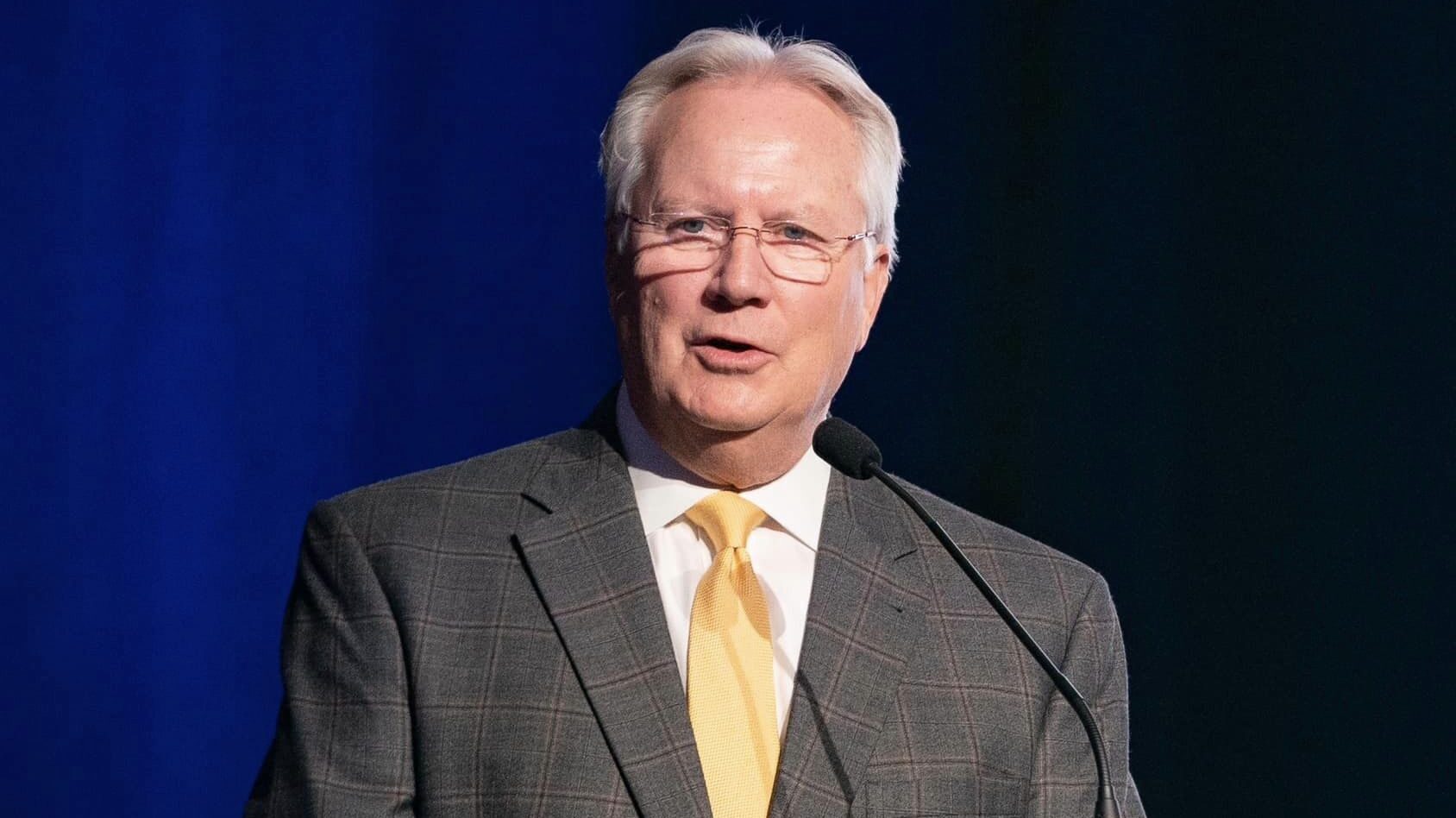 Toll bridge battle proves Jerry Carl a fighter