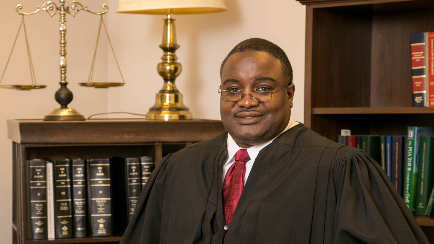 Gov. Ivey appoints Judge Bill Lewis to Alabama Court of Civil Appeals