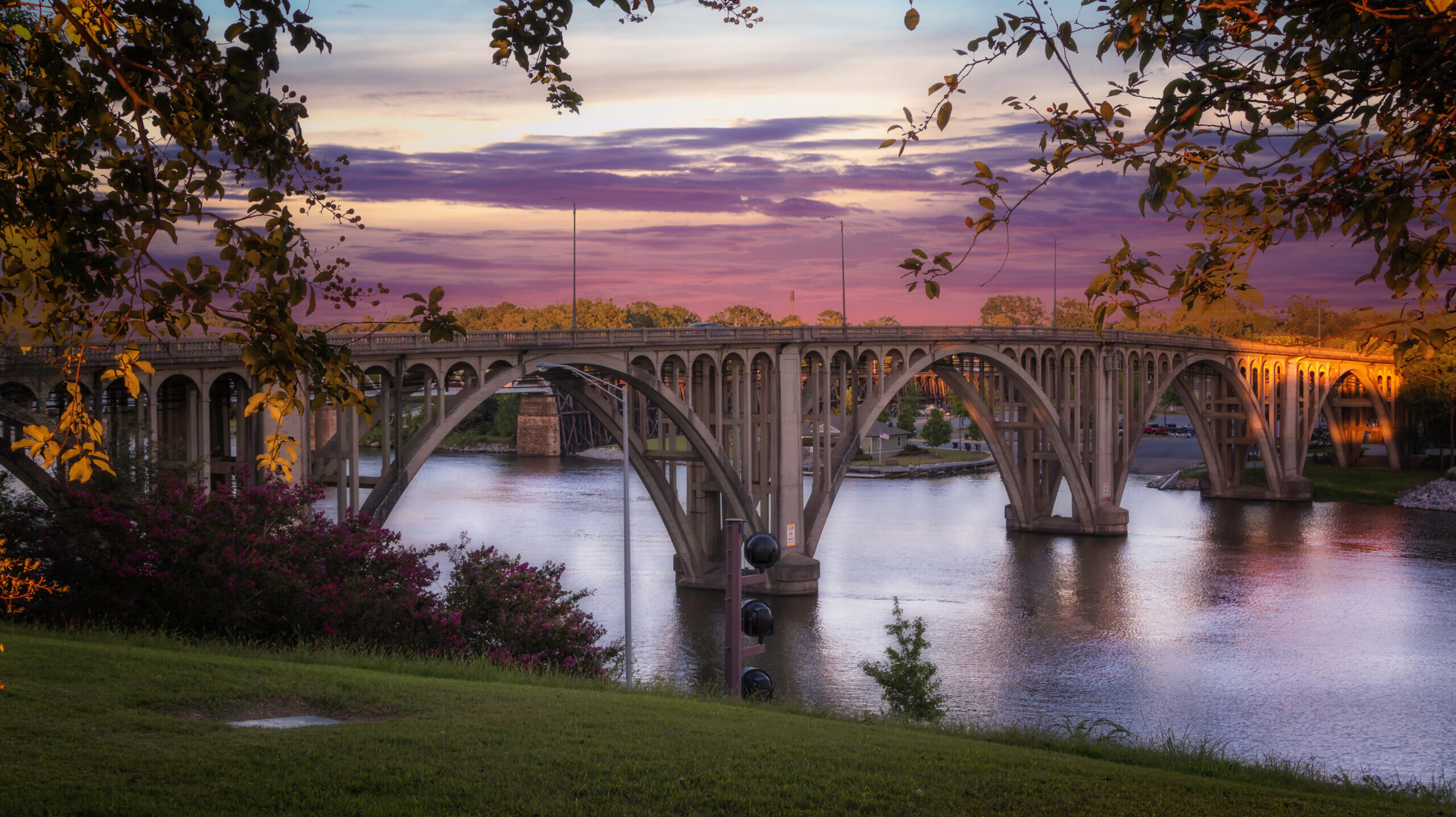 The UAW is a multi-level marketing scheme selling empty promises