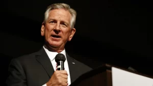 Sen. Tuberville warns GOP colleagues looking to block Gaetz, other Trump appointments
