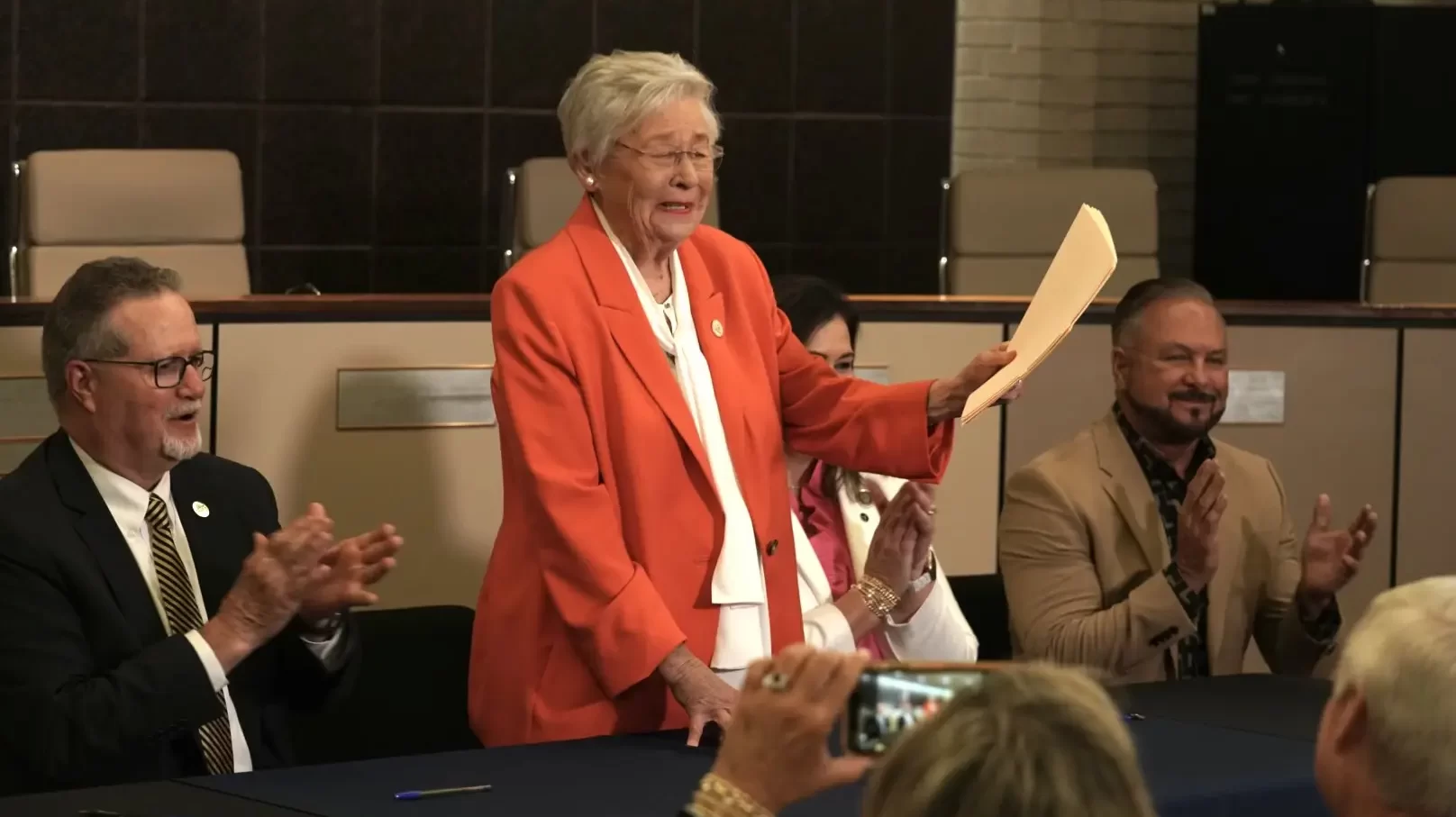 Gov. Ivey finalizes state’s purchase of the Foley Beach Express