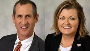 New chair, vice chair of Community College System board elected