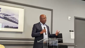 Democratic state politicians reflect on legislative session at Tuscaloosa town hall