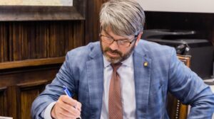 Sen. Garlan Gudger airlifted to UAB after jet ski accident, expected to recover