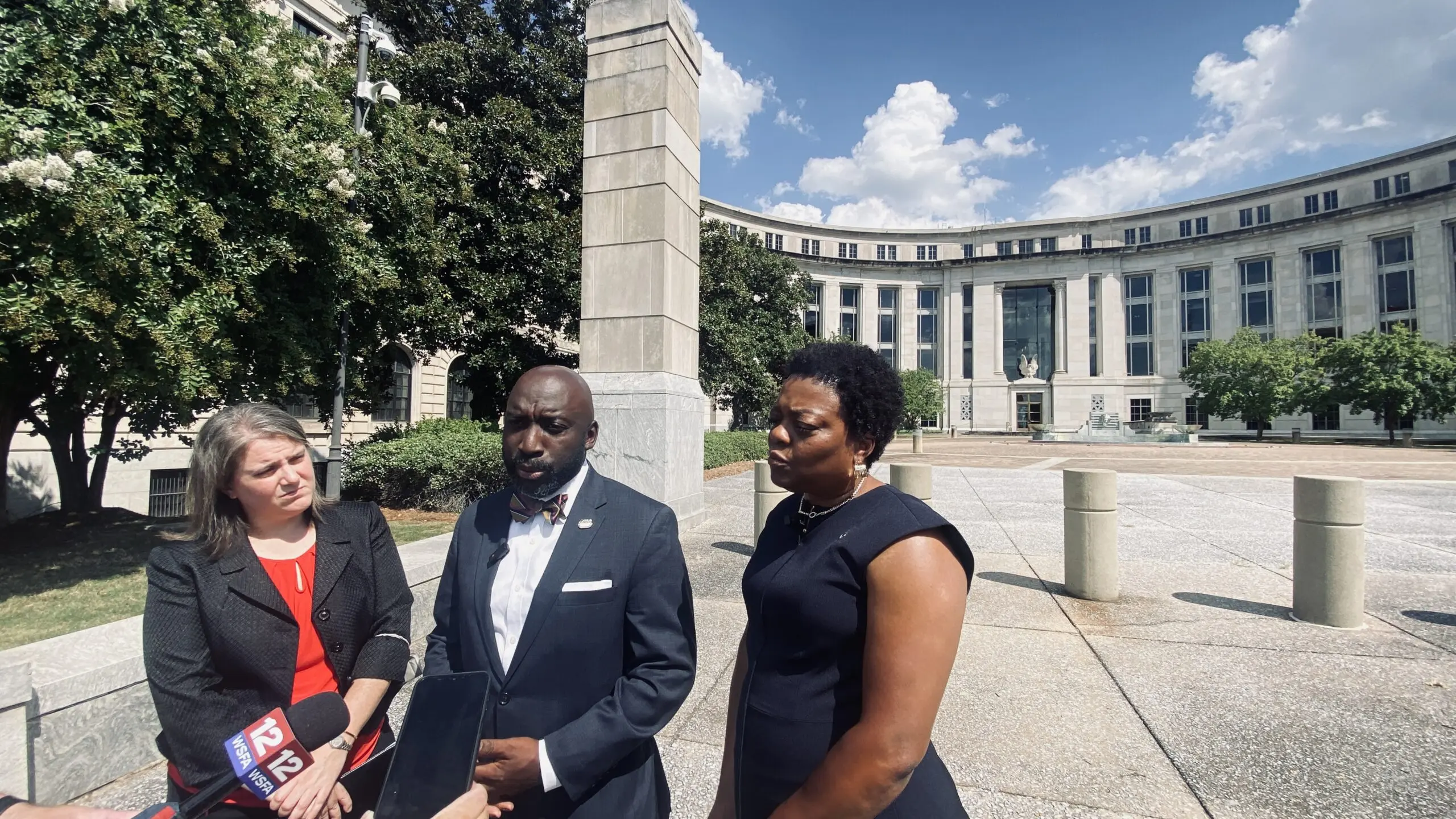 Judge denies request to strike down racial quota by “shortcut”