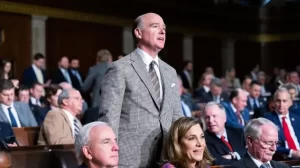 Rep. Aderholt introduces bipartisan National Adoption Month resolution